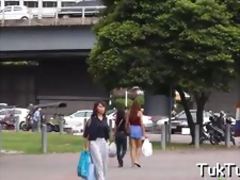 Crazy chaps fucks an Asian babe
